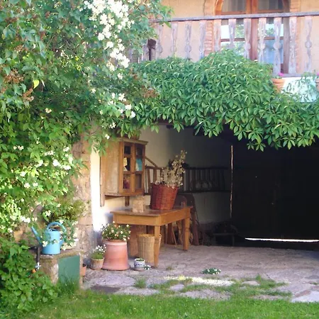Landhuis El Canto Del Gallo Ranedo de Curueño