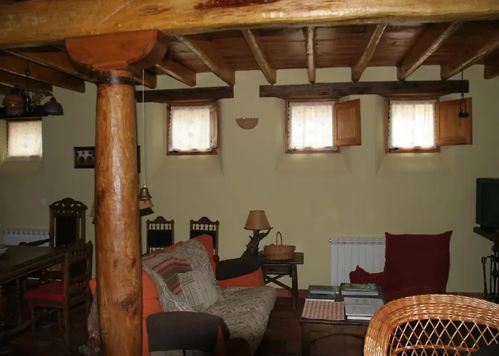 El Canto Del Gallo منزل ريفي Ranedo de Curueño